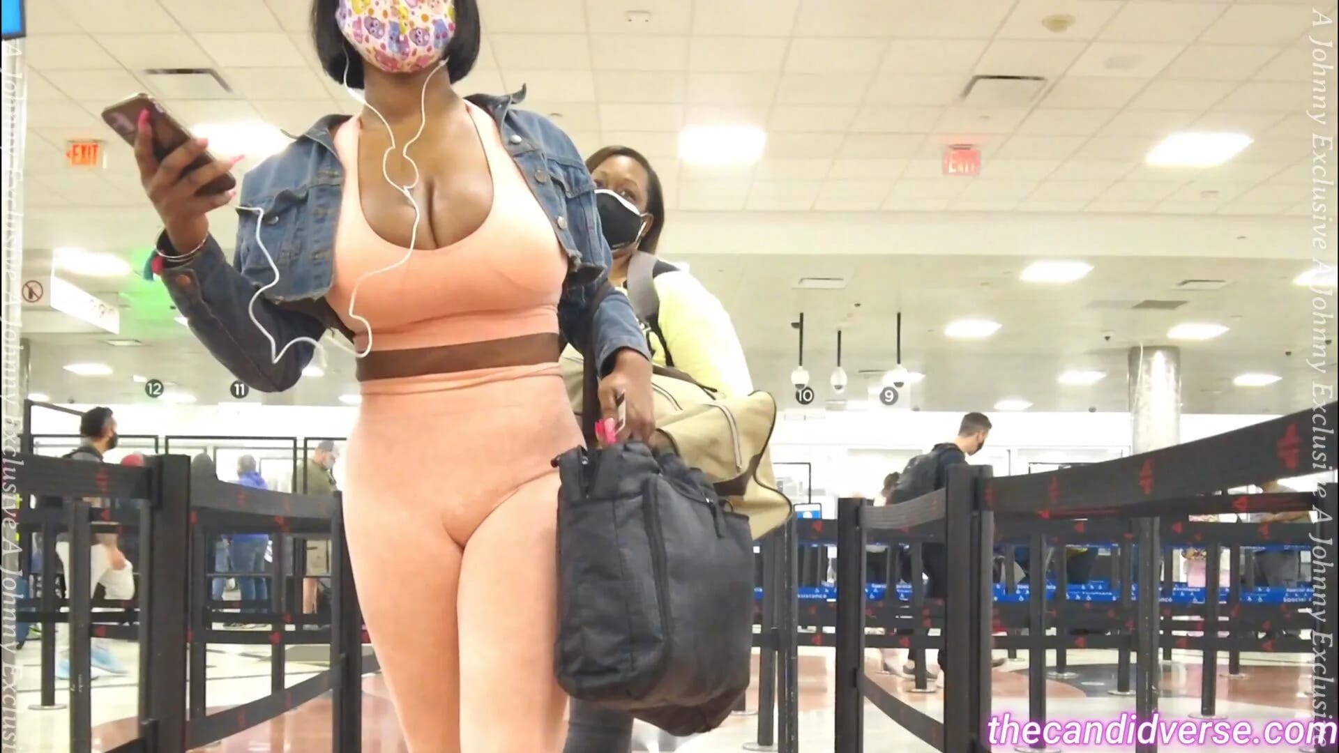 JF-174 Busty Ebony Baddie